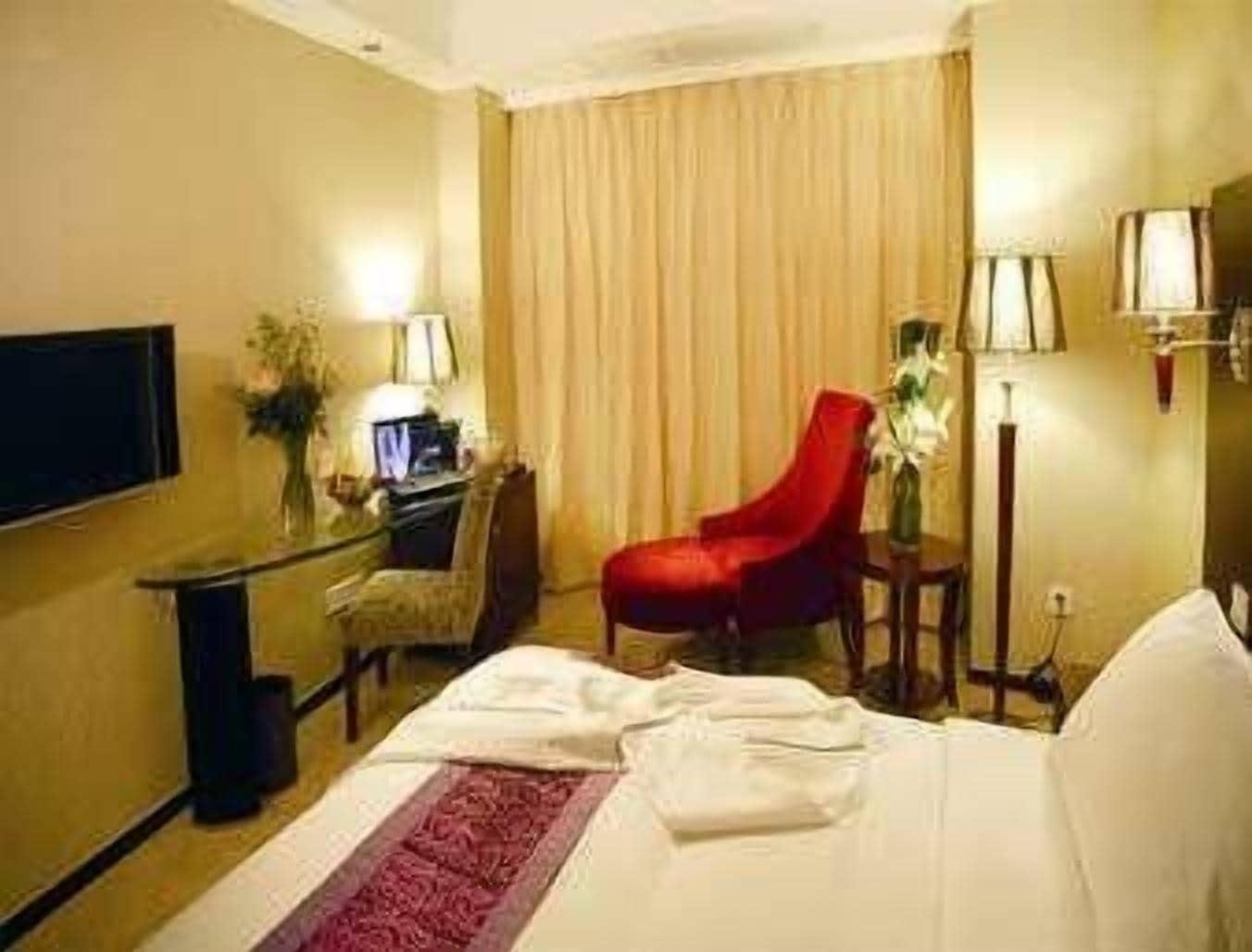 Ramada Shanghai Wujiaochang Экстерьер фото