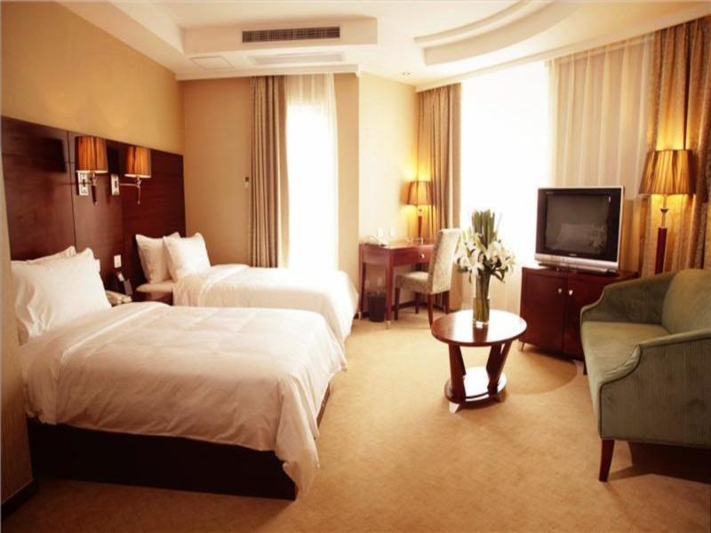 Ramada Shanghai Wujiaochang Экстерьер фото